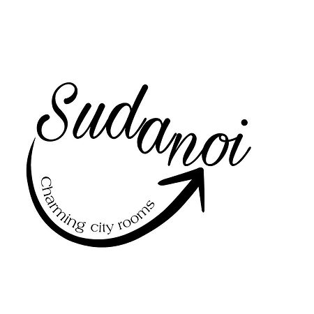 Sudanoi Lägenhet Bari Exteriör bild